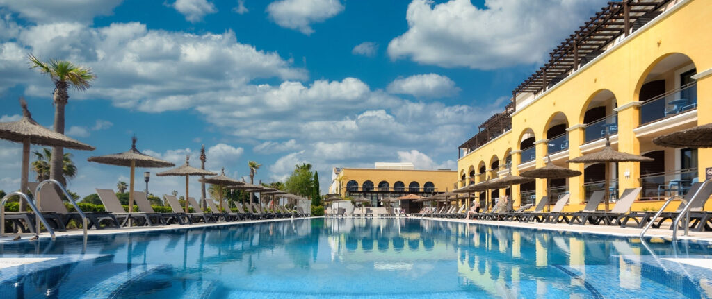 barcelo-costa-ballena-pool